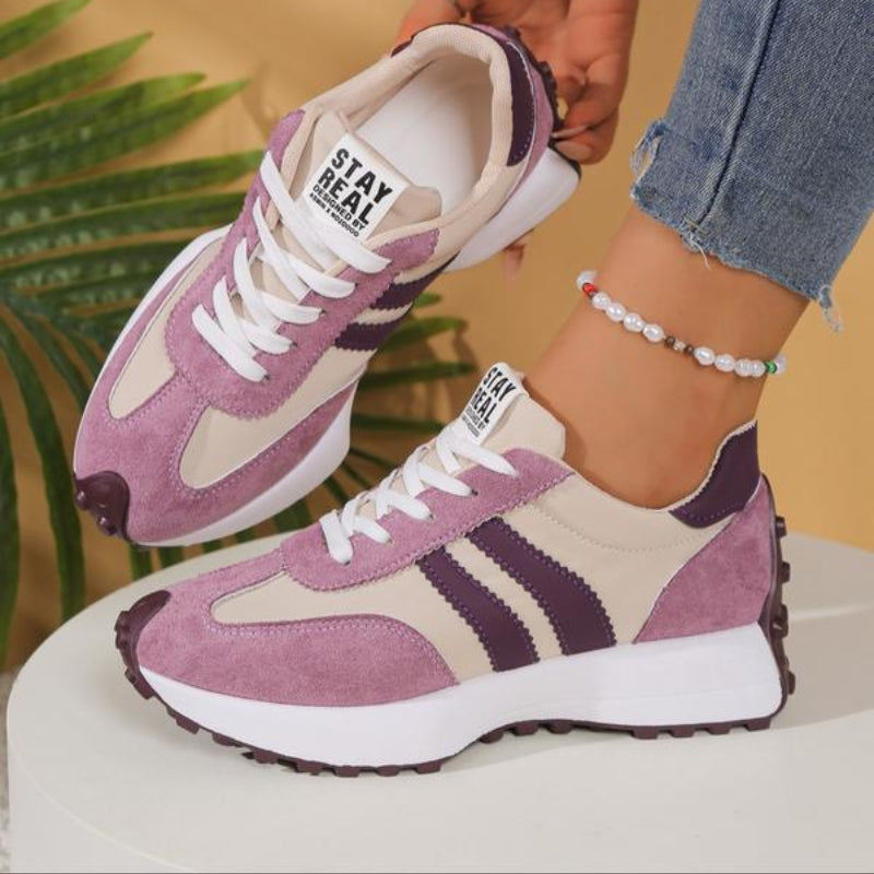 Women’s Retro Lace Up Sneakers
