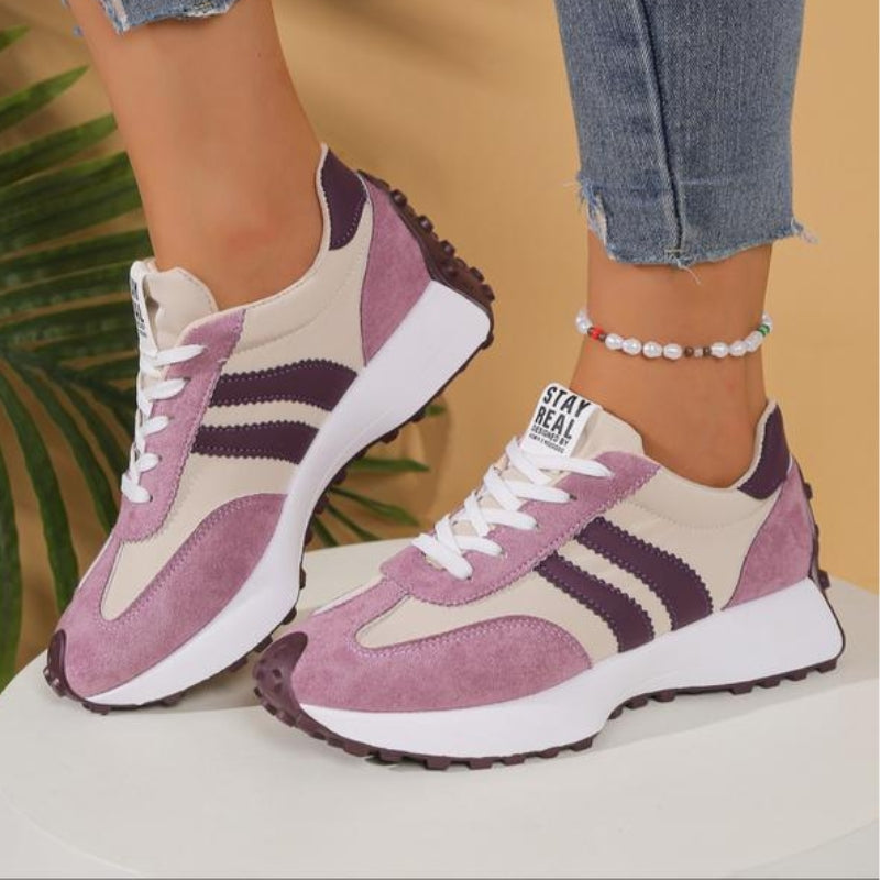 Women’s Retro Lace Up Sneakers