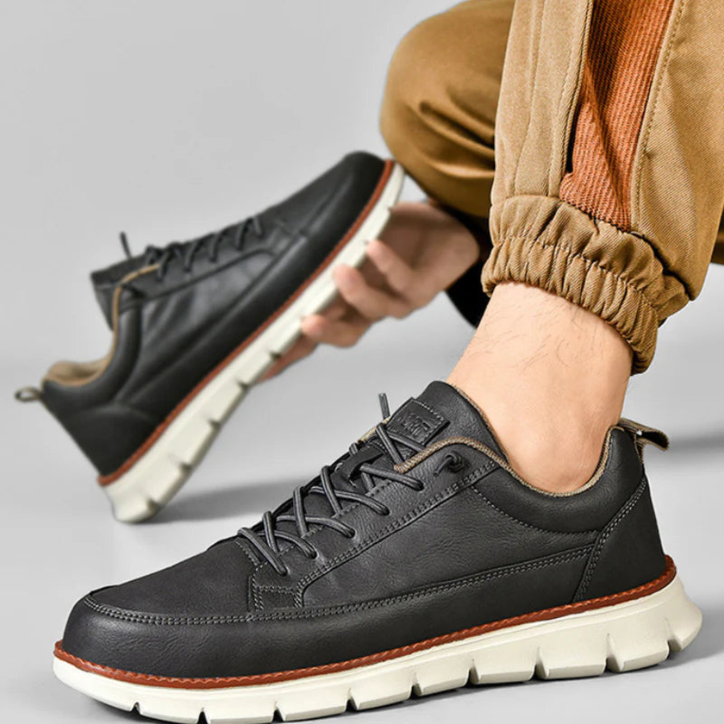 Men Minimalist Casual Leather Sneakers