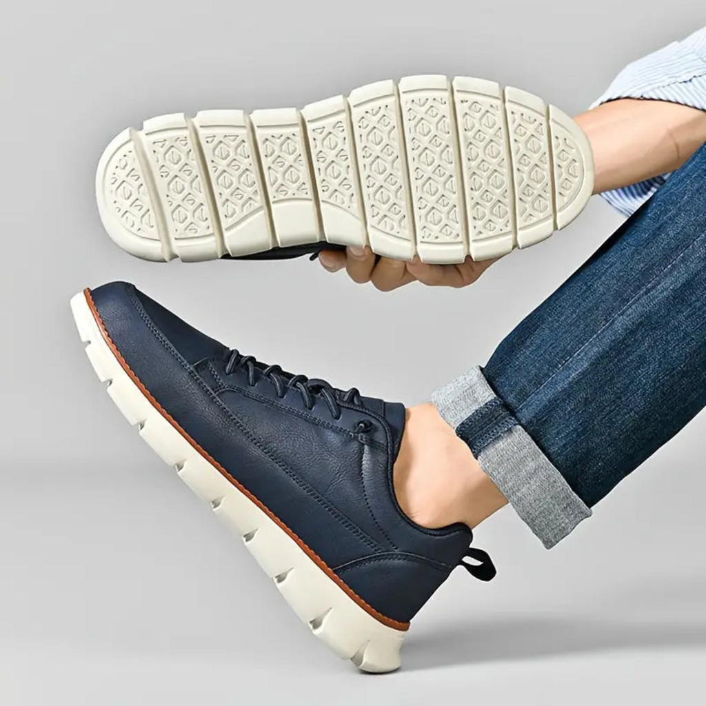Men Minimalist Casual Leather Sneakers