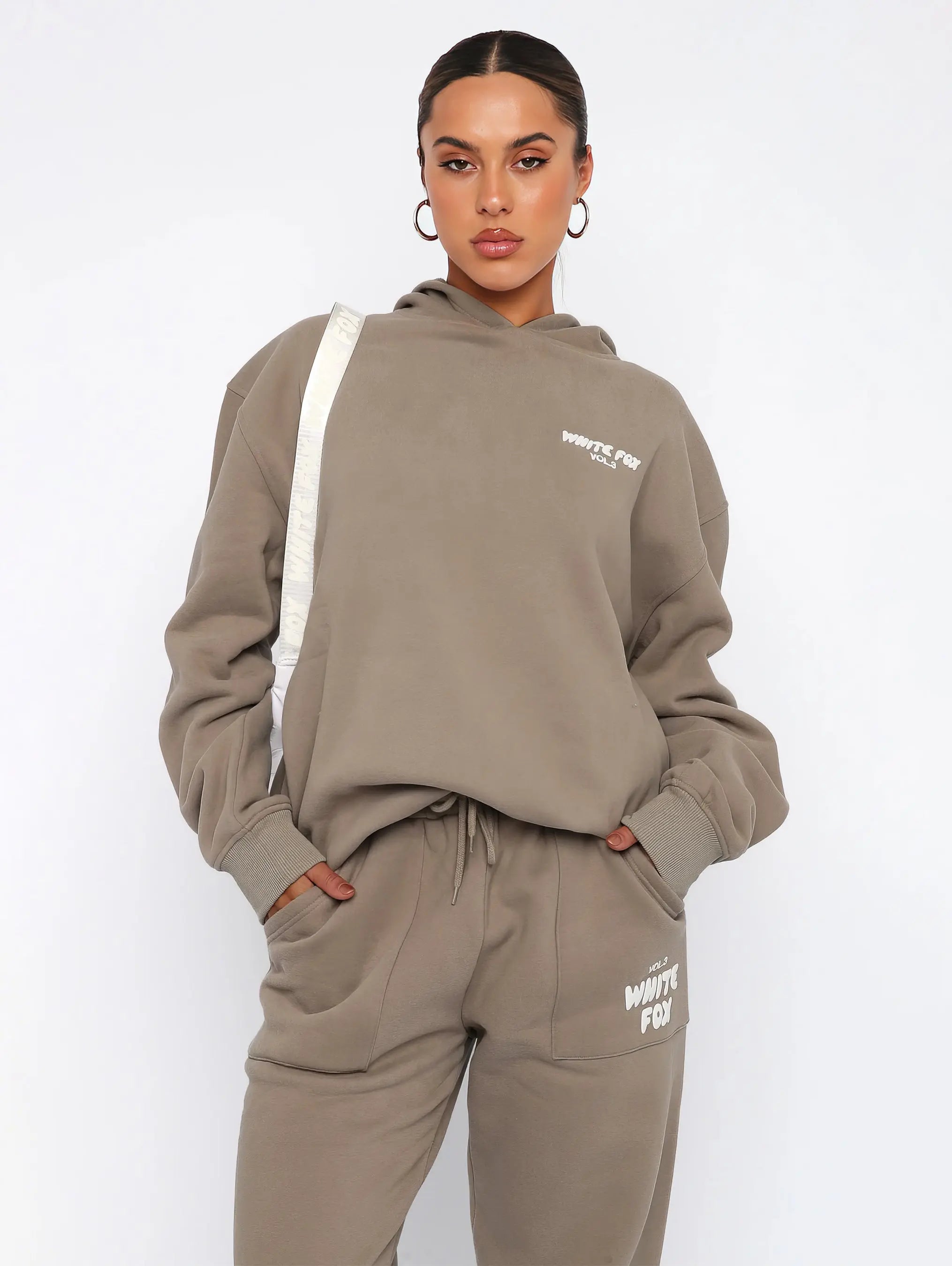 Women's Relaxed Pullover Hoodie