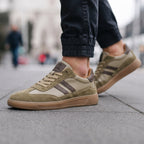 Men's Low Top Lace-Up Casual Sneakers