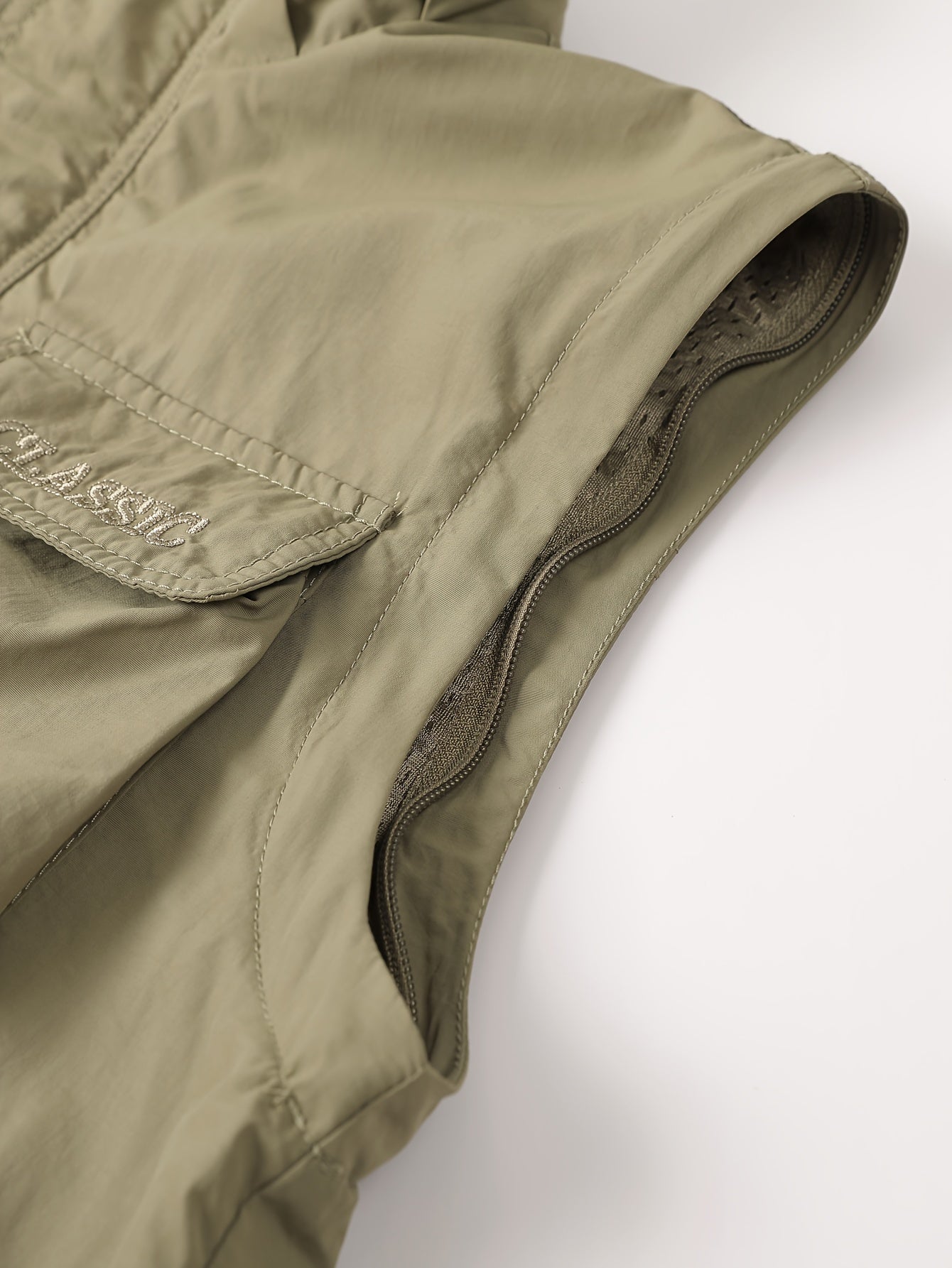 Men’s Utility Jacket with Detachable Hood