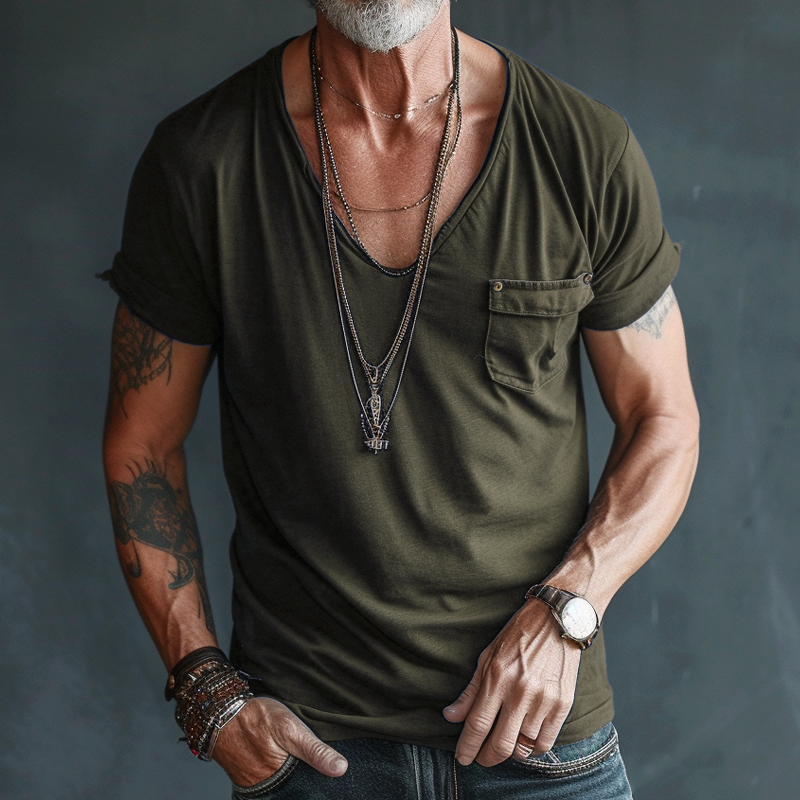 Men’s Scoop Neck Pocket Tee
