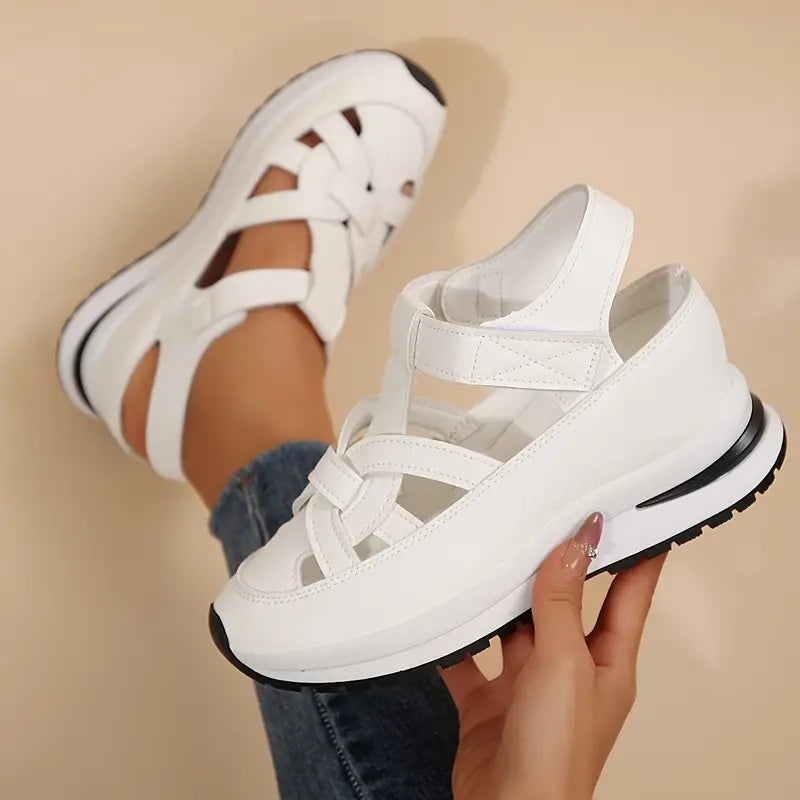 Women’s Closed Toe Walking Sandals