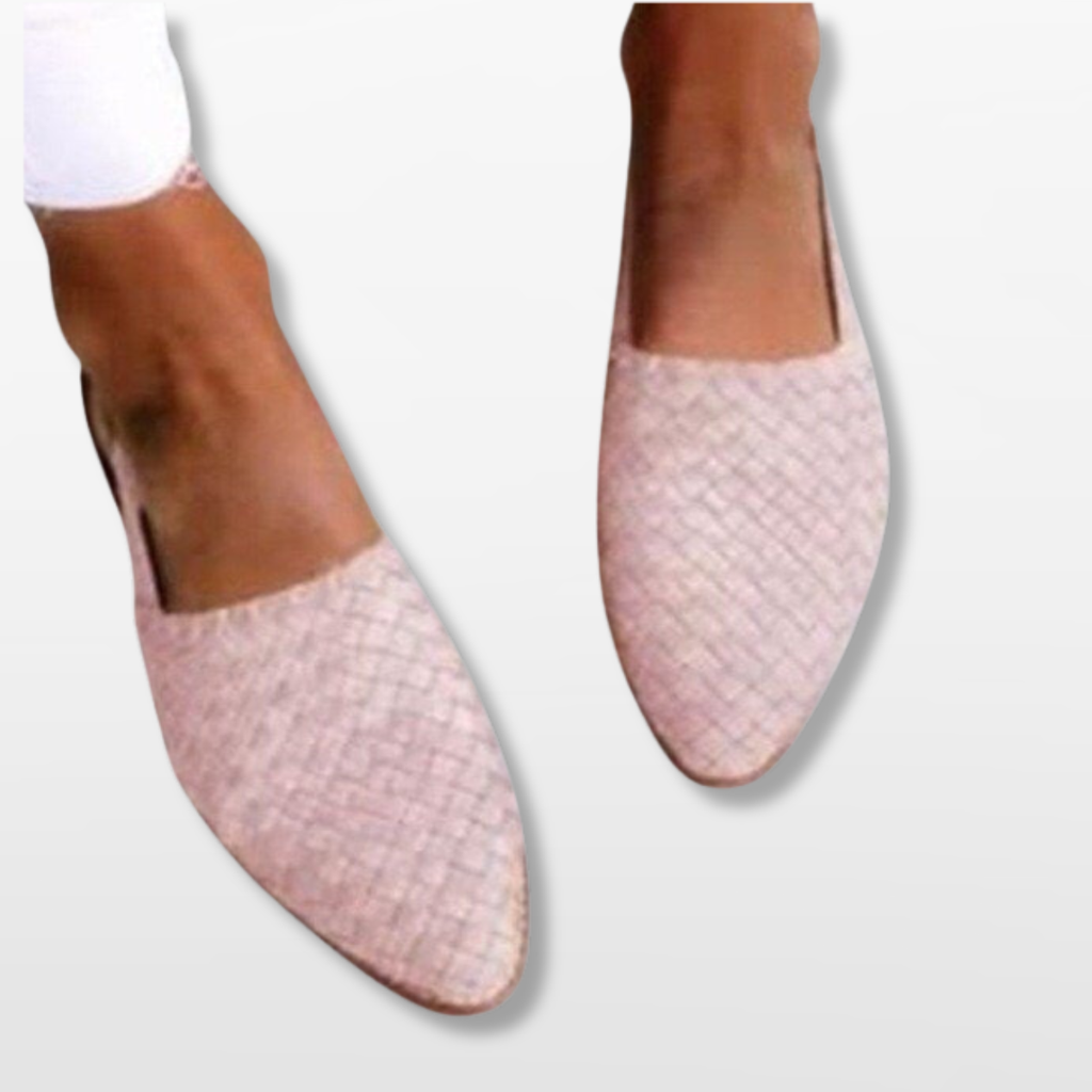 Women Elegant Woven Pointed Toe Loafers