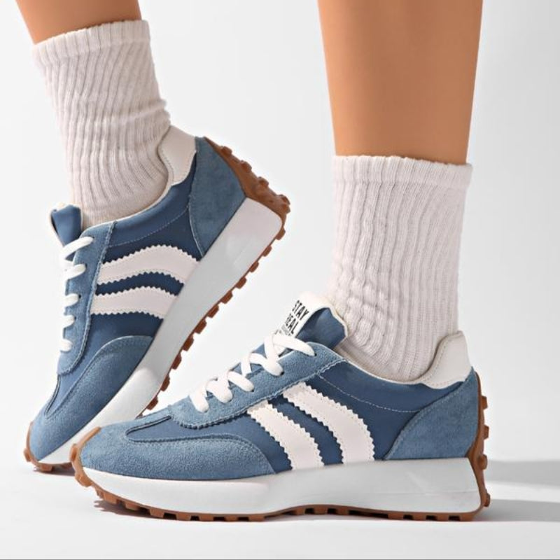 Women’s Retro Lace Up Sneakers