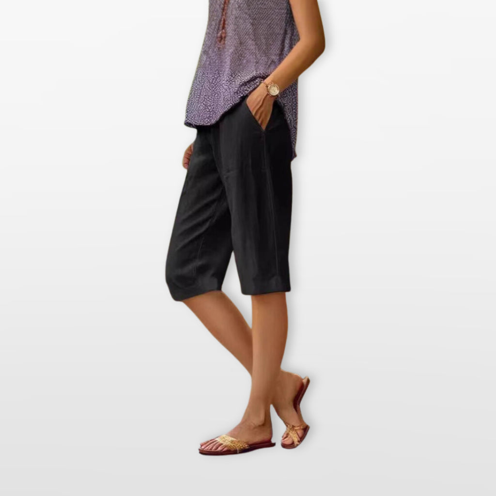 Women’s Relaxed Knee-Length Shorts Pockets