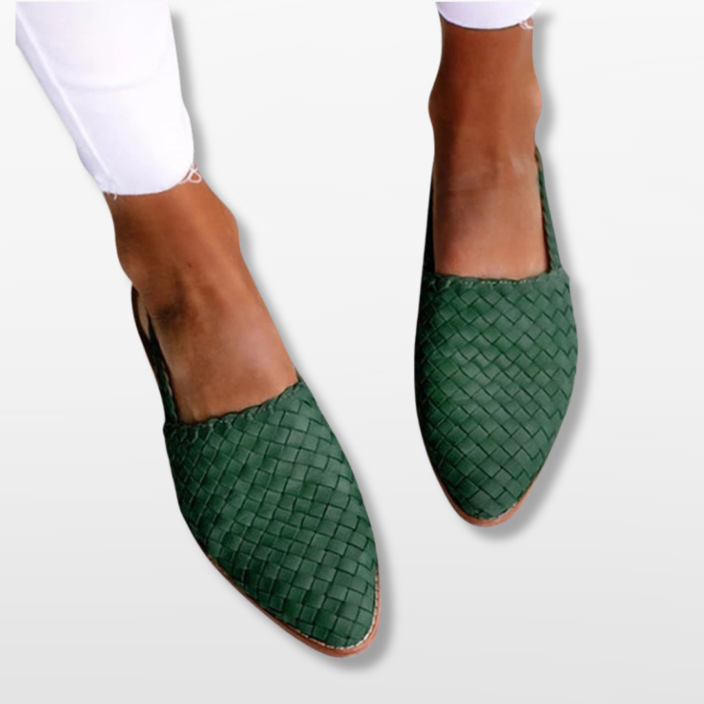Women Elegant Woven Pointed Toe Loafers