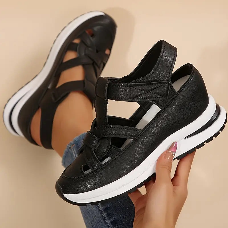 Women’s Closed Toe Walking Sandals