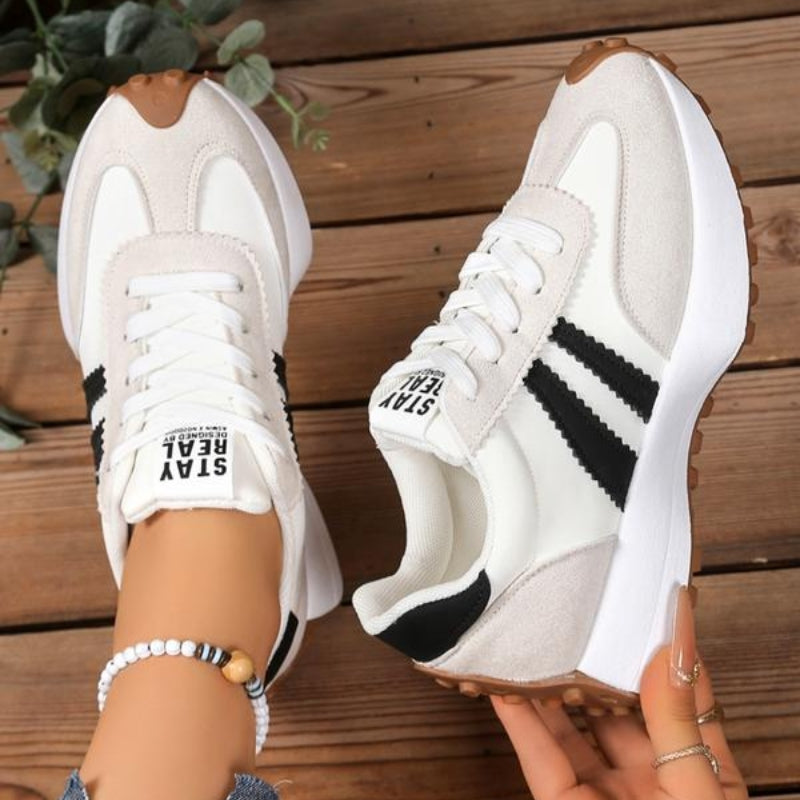 Women’s Retro Lace Up Sneakers