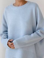 Women’s Relaxed Crew-Neck Oversized Sweater