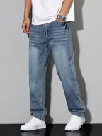 Men’s Relaxed Straight-Leg Jeans
