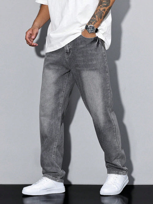 Men’s Relaxed Straight-Leg Jeans