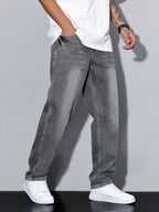 Men’s Relaxed Straight-Leg Jeans