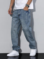 Men’s Relaxed Straight-Leg Jeans