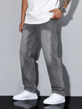 Men’s Relaxed Straight-Leg Jeans