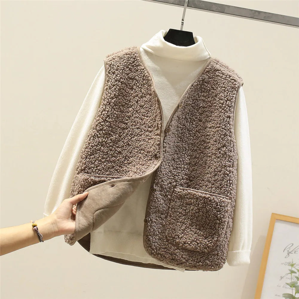 Women’s Textured Button-Front Vest