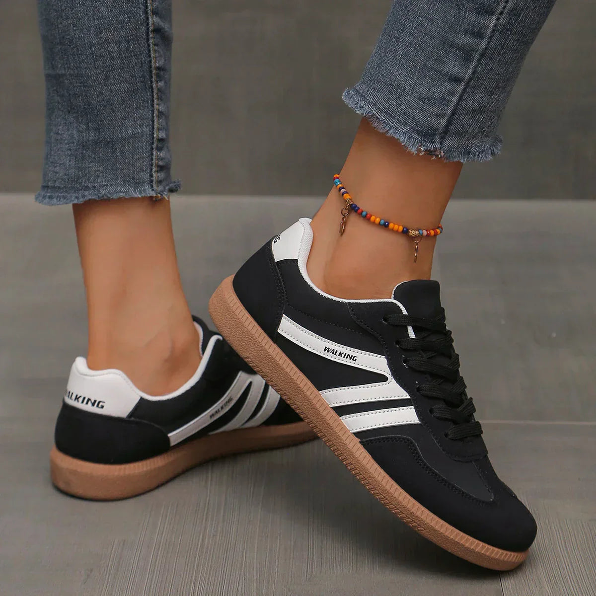 Women's Lace-Up Low Top Sneakers