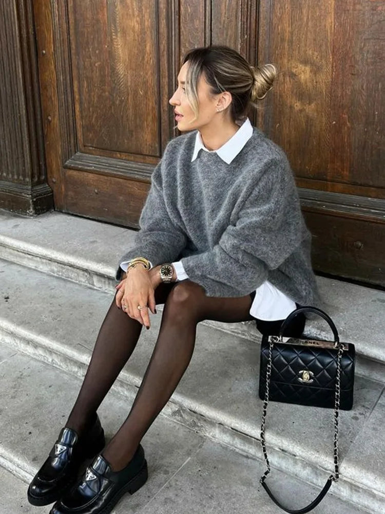 Women's Relaxed Fit Knitted Crew Neck Sweater