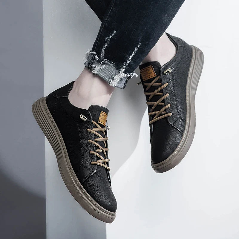 Men's Minimalist Sneakers