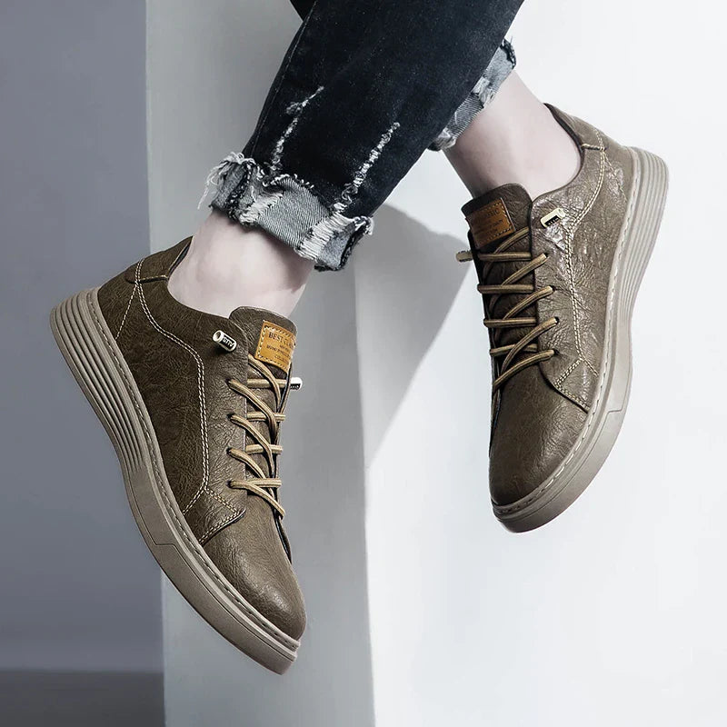 Men's Minimalist Sneakers