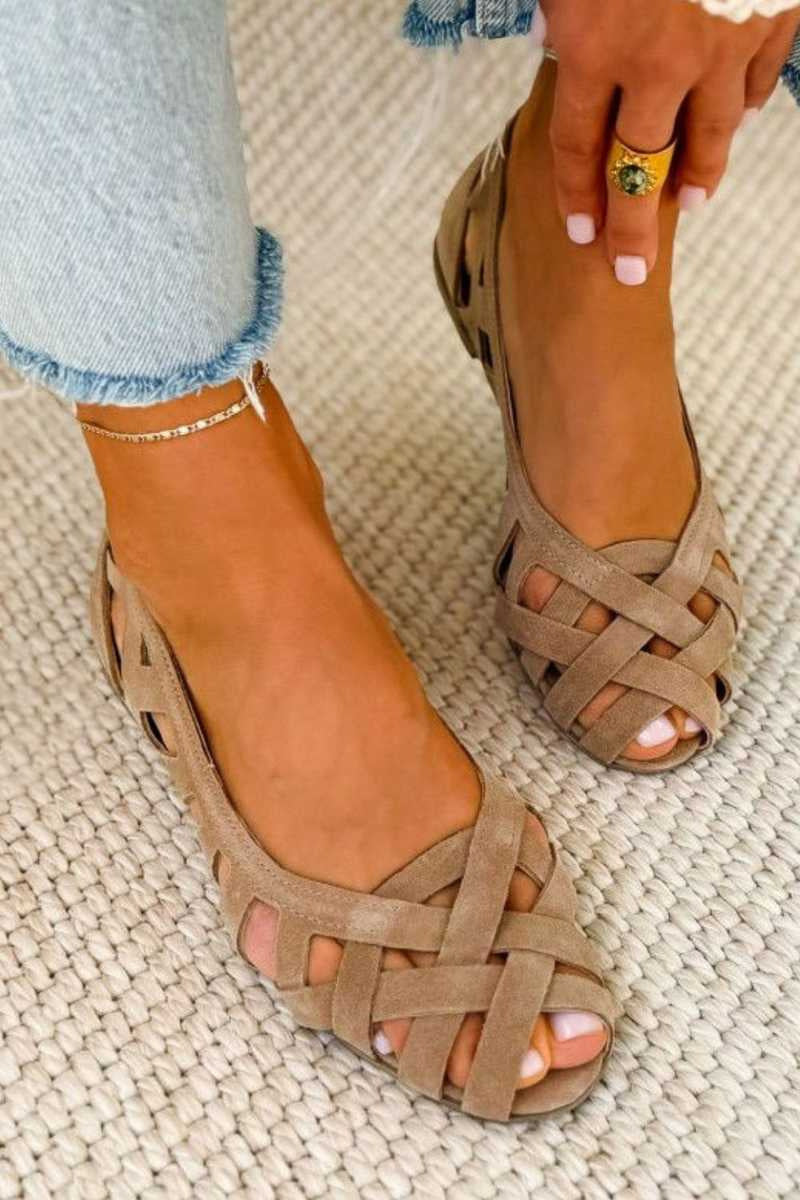 Women's Cutout Comfort Sandals