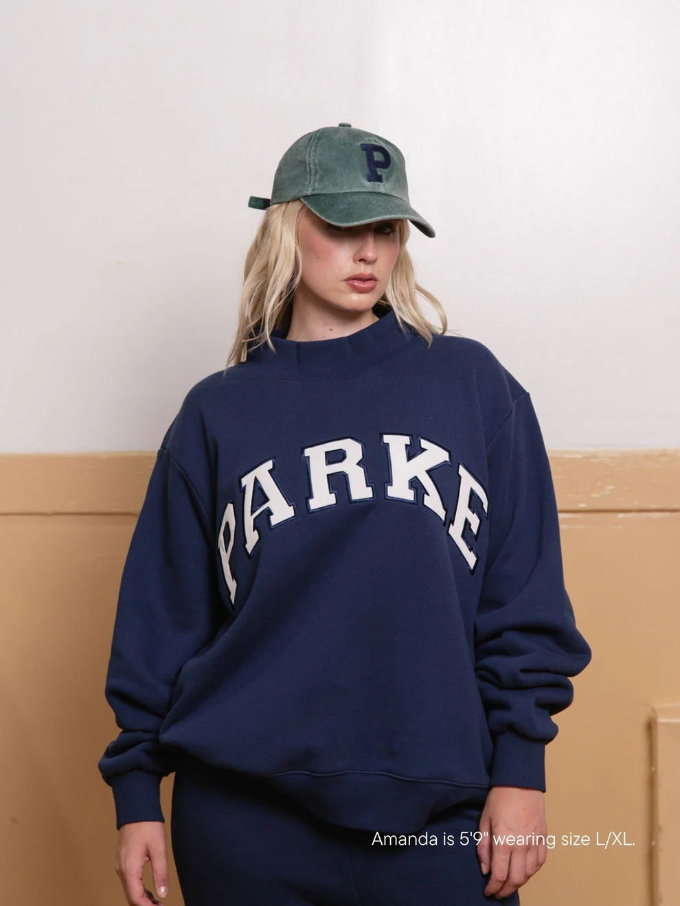 Women's Oversized Graphic Crewneck Sweater