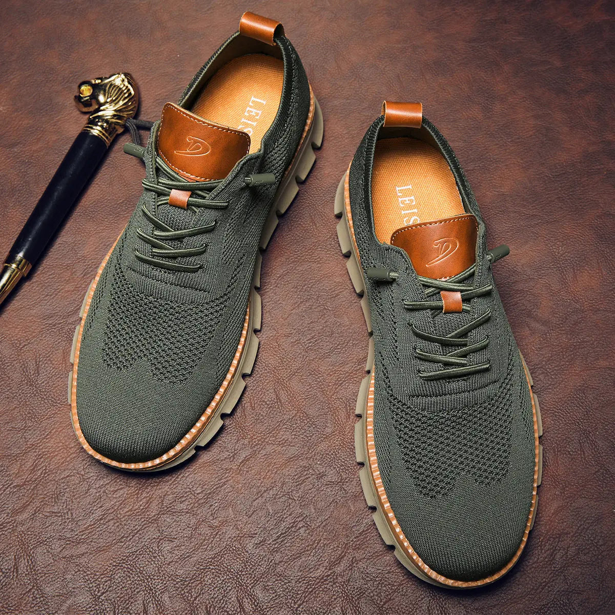Men's Lace-Up Sneakers With Segmented Sole