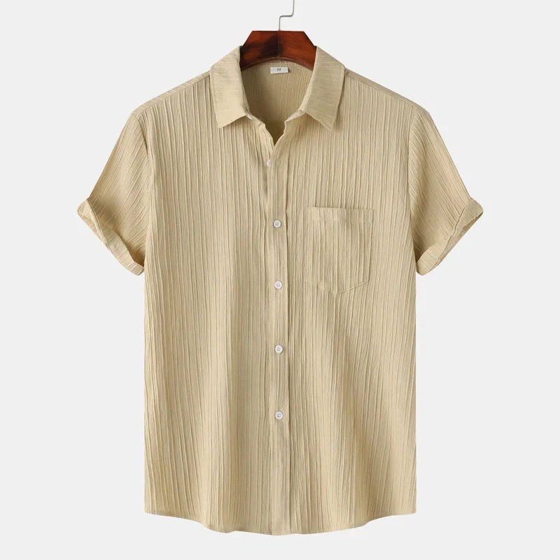 Men’s Textured Short Sleeve Button-Up Shirt