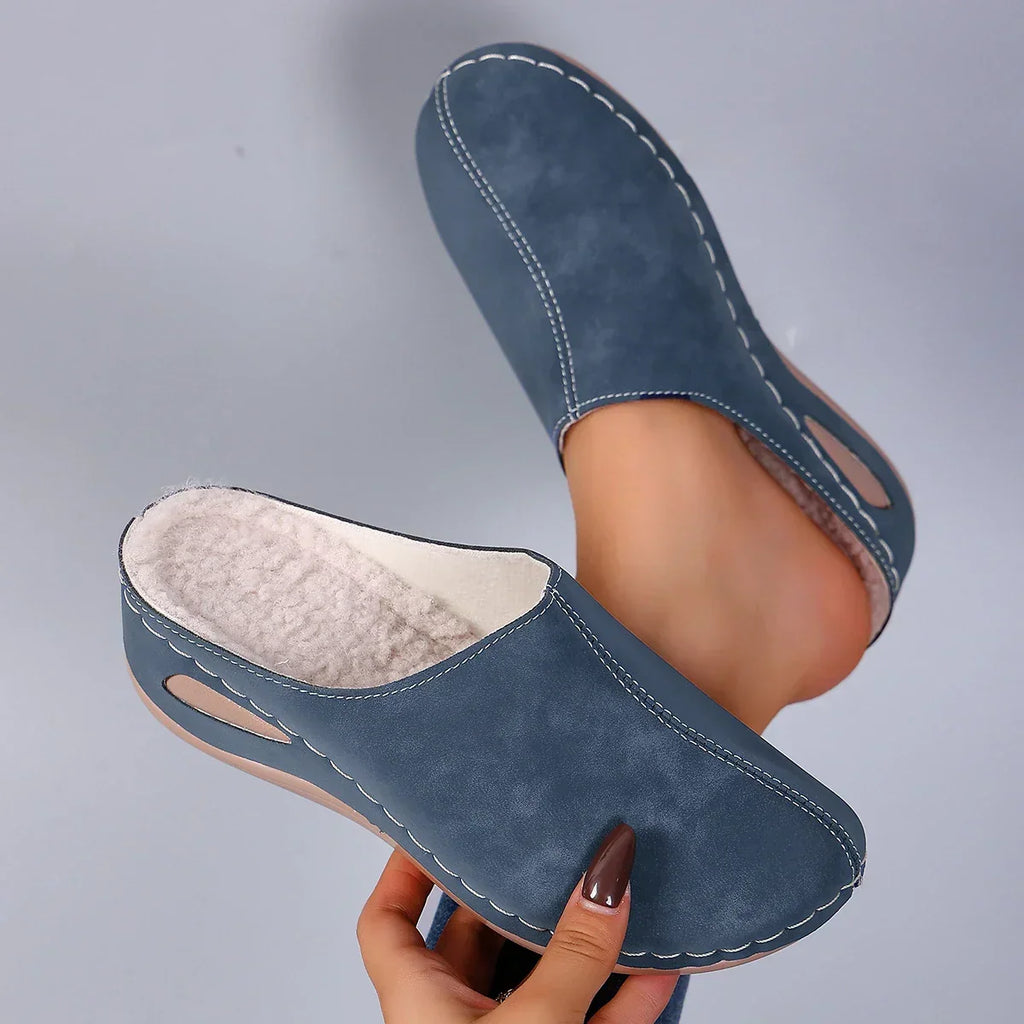 Women's Slip-On Clogs with Plush-Look Lining