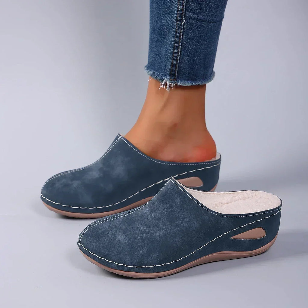 Women's Slip-On Clogs with Plush-Look Lining