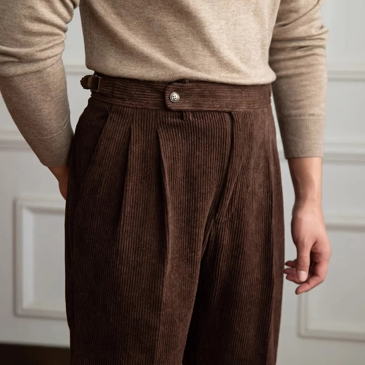 Men's Pleated Cuffed Dress Pants