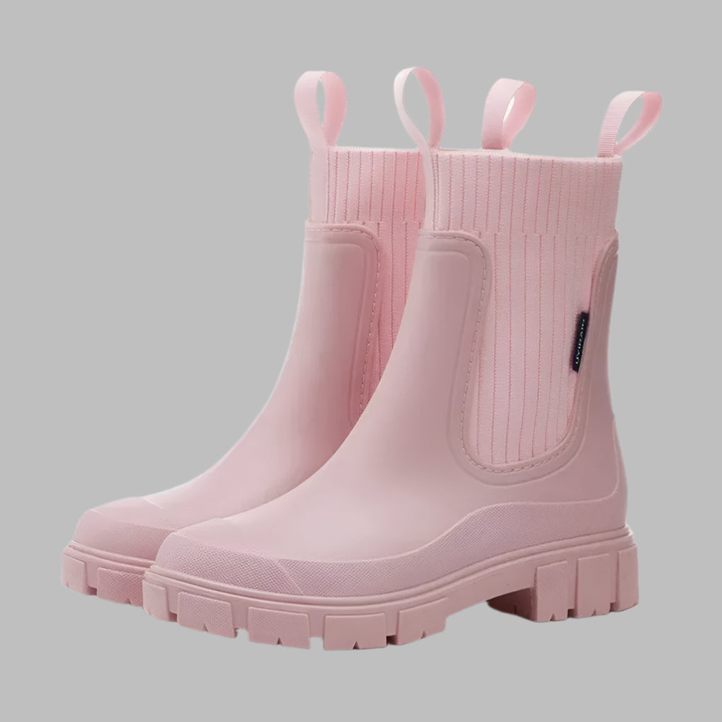 Women’s Chelsea Ankle Boots with Lug Sole