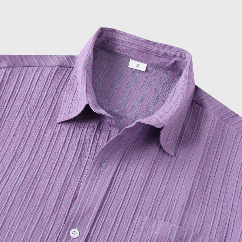 Men’s Textured Short Sleeve Button-Up Shirt