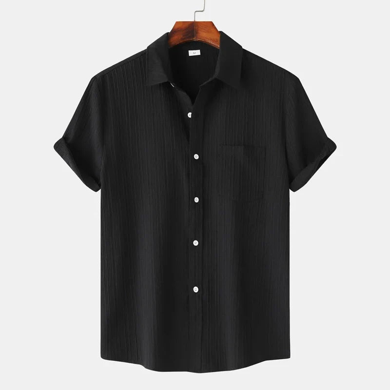 Men’s Textured Short Sleeve Button-Up Shirt