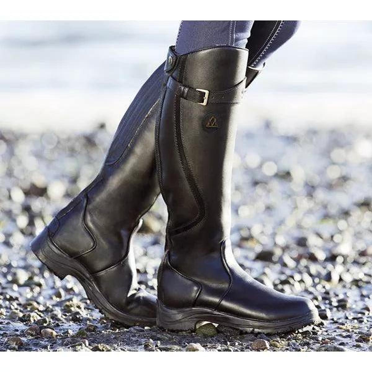 Women's Classic Knee-High Riding Boots with Buckle Detail