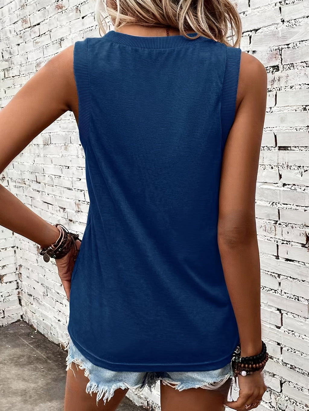 Women's V Neck Sleeveless Top