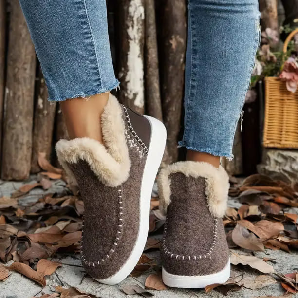 Women’s Stitched Slip-On Shoes