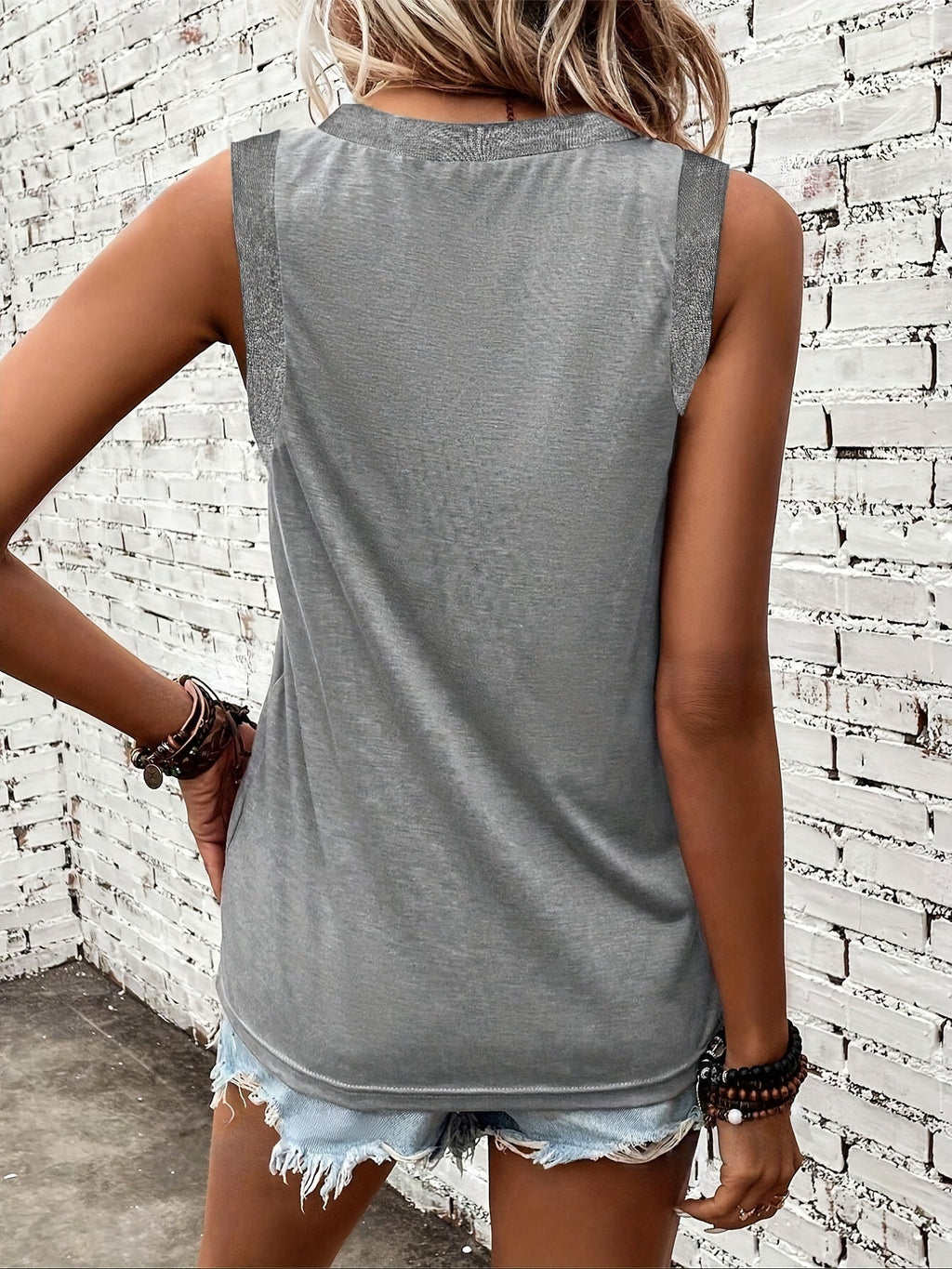 Women's V Neck Sleeveless Top