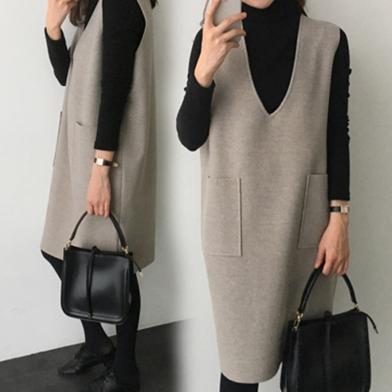 Women's Sleeveless V-Neck Longline Sweater