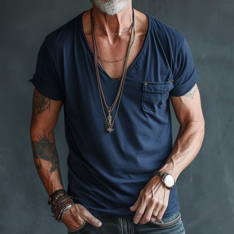 Men’s Scoop Neck Pocket Tee