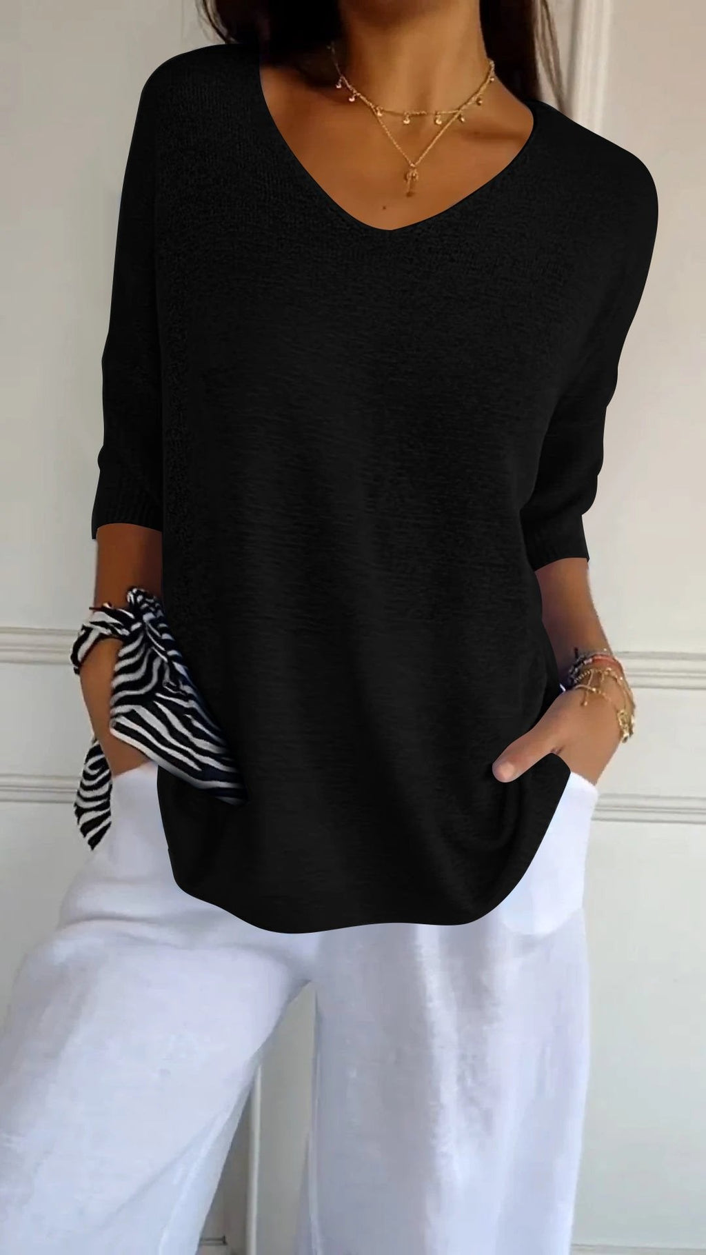 Women's V-Neck Short Sleeve Knit Sweater