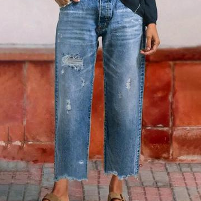 Women's Straight Leg Jeans