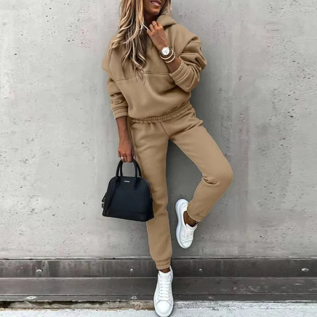 Women's Two-Piece Hoodie and Jogger Pants Set