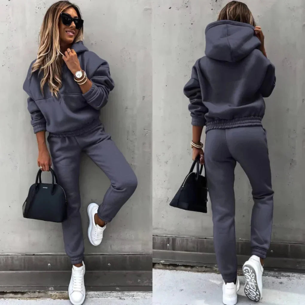 Women's Two-Piece Hoodie and Jogger Pants Set