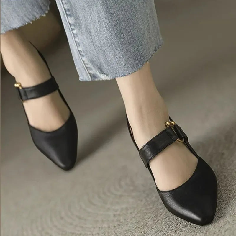 Women’s Pointed-Toe Slingback Pumps