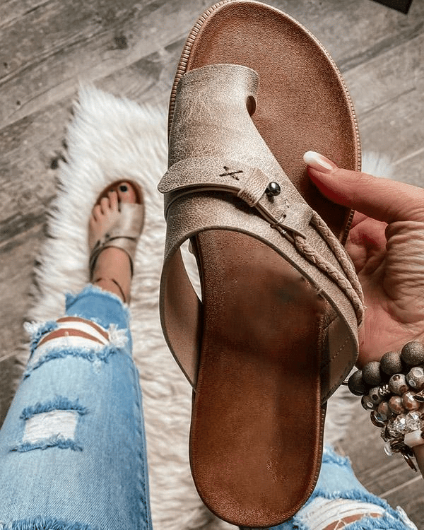 Women's Toe Loop Flat Sandals